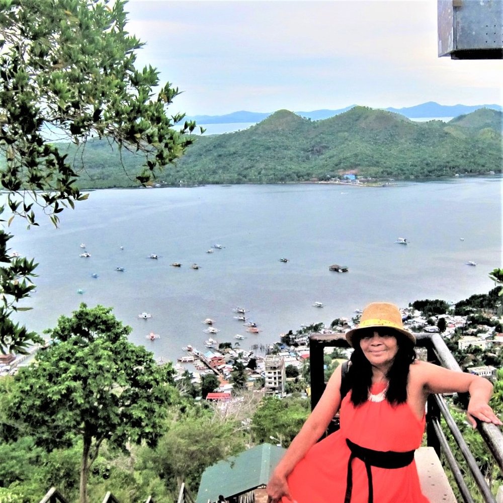 Meet your Posher, Carmela